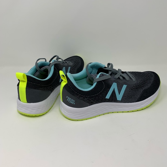 New Balance Fresh Foam Arishi v3 Athletic Shoes - Picture 4 of 5